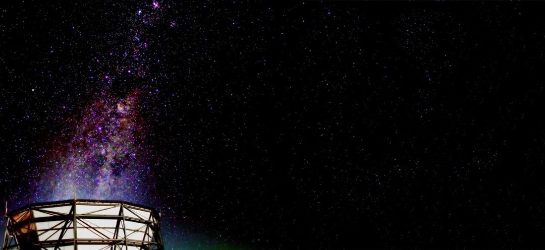 Participa de la entrega del DR6, con los últimos datos a gran escala del Telescopio Cosmológico de Atacama